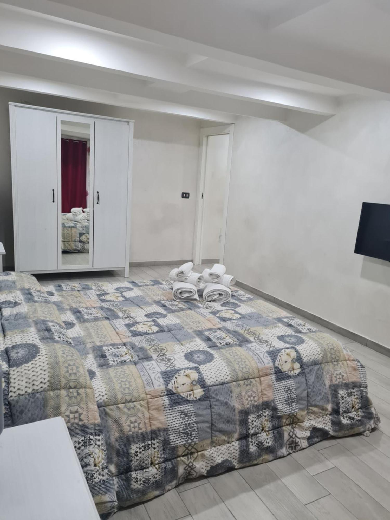 Che Casa 26! Appartement Napels Buitenkant foto